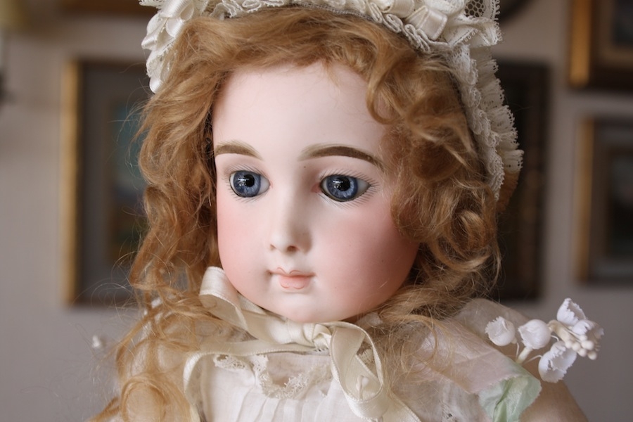 Early and Rare Bebe JUMEAU Triste Long Face, size 9 - Castellidoll